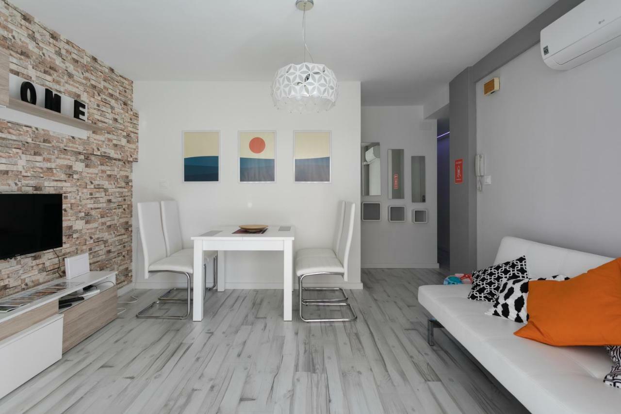 Apartamento Deluxe A 50M De Playa - Aire Wifi Gandia Exterior photo