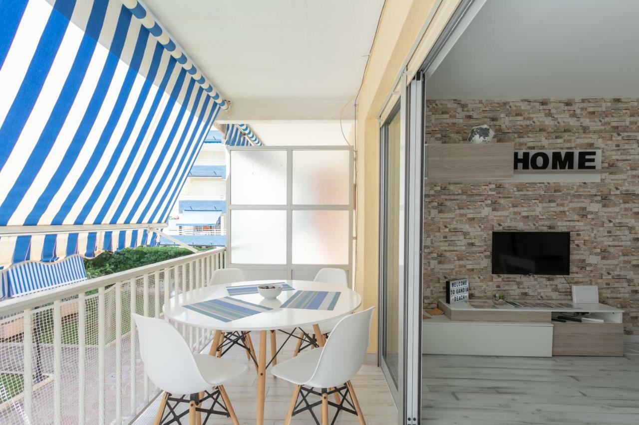 Apartamento Deluxe A 50M De Playa - Aire Wifi Gandia Exterior photo